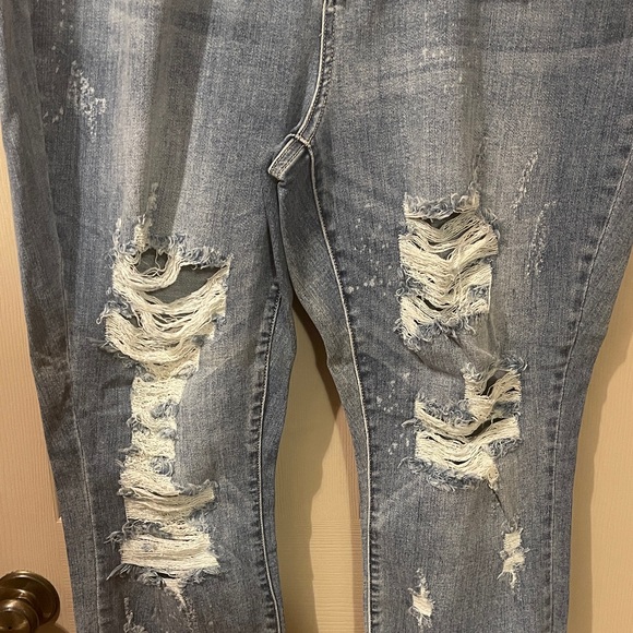 NWT Distressed Judy Blue High Waisted Skinny Fit Jeans, Size 20w - Picture 4 of 8